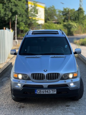 BMW X5 4.4i