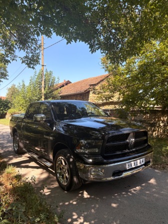 Dodge RAM 5.7Hemi V8