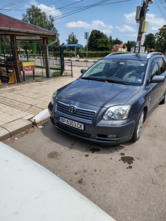 Toyota Avensis 2000 D4D -116 к