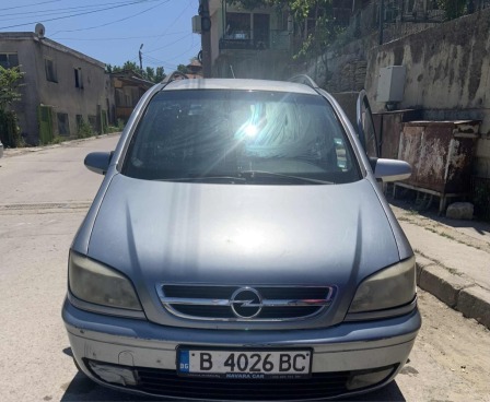 Opel Zafira 2.2