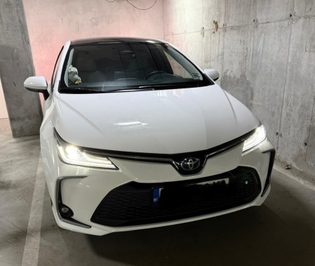 Toyota Corolla 1.8 Hybrid