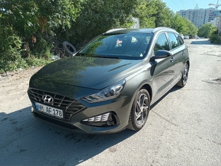 Hyundai i30 CW АВТОМАТИК