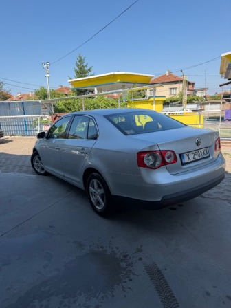VW Jetta 1.9 105