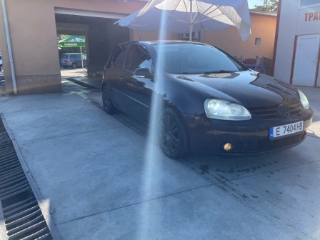 VW Golf 1.6 gas