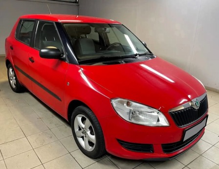 Skoda Fabia 1.2Клима Евро 5
