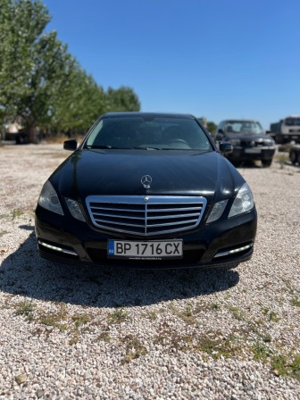 Mercedes-Benz E 200