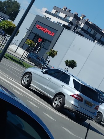 Mercedes-Benz ML 350 AMG SPORT