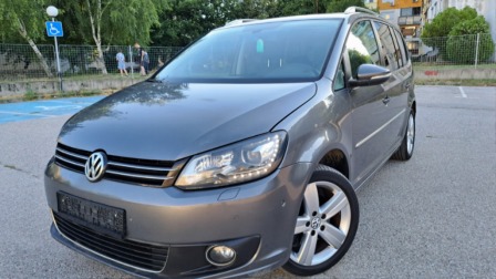 VW Touran 2.0 tdi,DSG,6+1