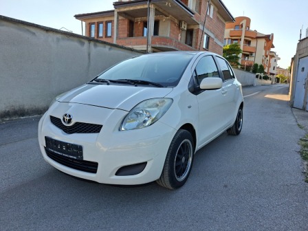 Toyota Yaris 1.0