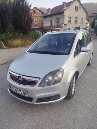 Opel Zafira 1.8i