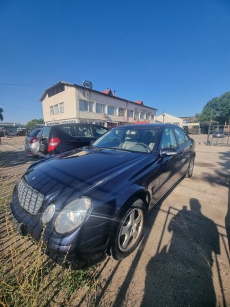 Mercedes-Benz E 220 2.2 CDI
