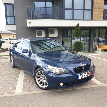 BMW 525