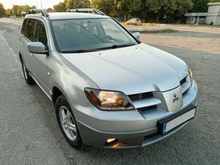 Mitsubishi Outlander 2.0 куб.