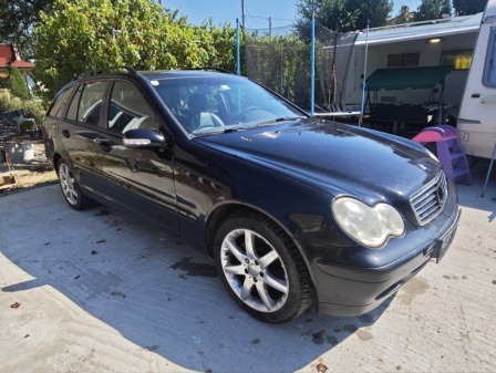 Mercedes-Benz C 220 2.2