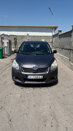Toyota Verso 2.0 126 Коня