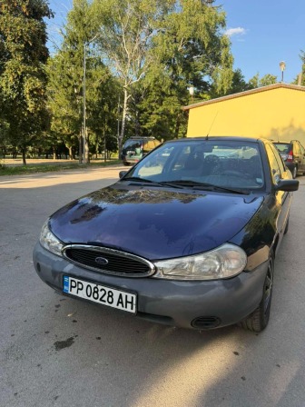 Ford Mondeo 1.8