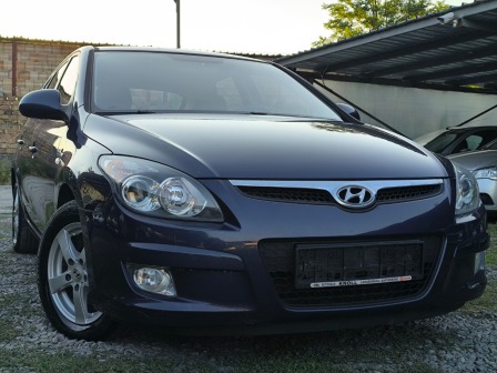 Hyundai i30 1.4i-105кс-КЛИМ