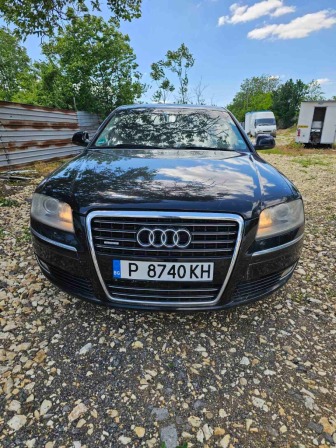 Audi A8 4.2