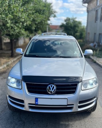 VW Touareg 3.2