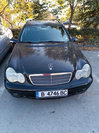 Mercedes-Benz 220 220 CDI