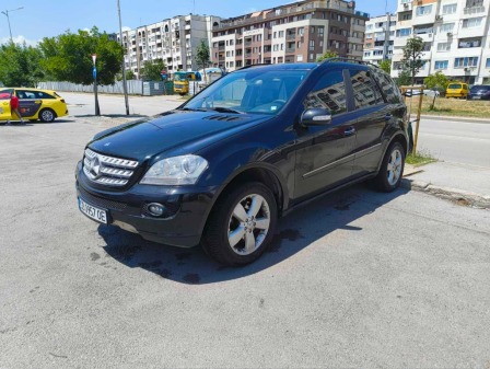 Mercedes-Benz ML 500