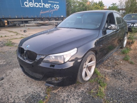 BMW 530 3.0i E60