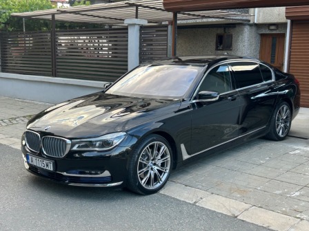 BMW 740