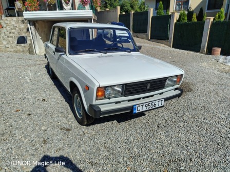 Lada 2105