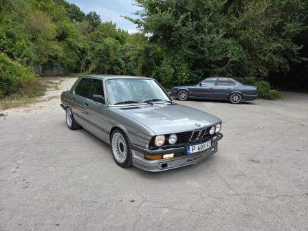 BMW 524