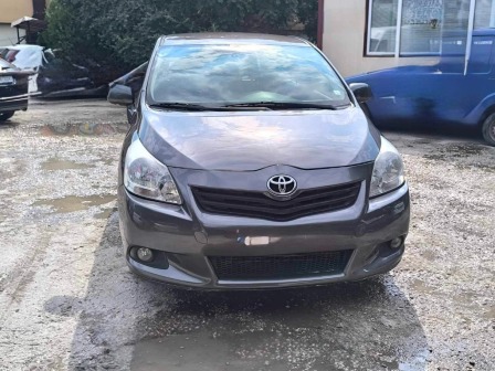Toyota Verso