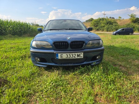 BMW 330