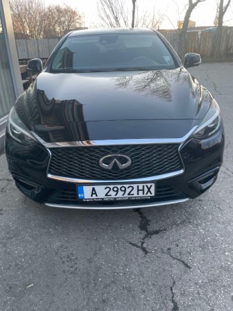 Infiniti Q30 2.2