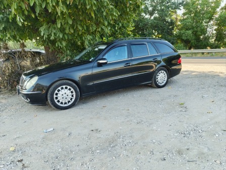 Mercedes-Benz E
