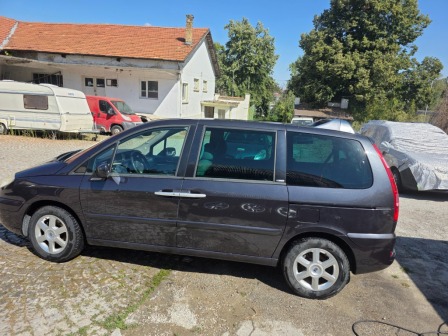 Citroen C8