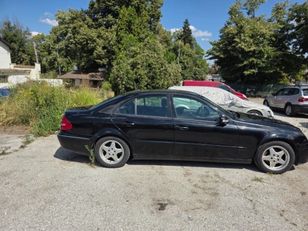 Mercedes-Benz E