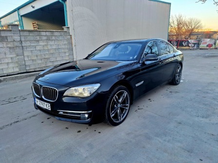 BMW 730