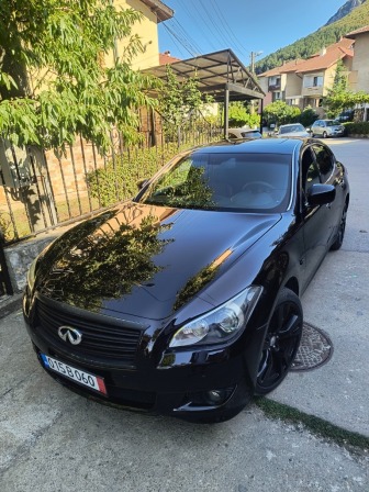 Infiniti M 30dS