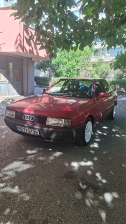 Audi 80