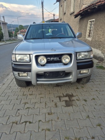 Opel Frontera 2.2DTI16V