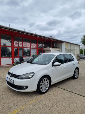 VW Golf