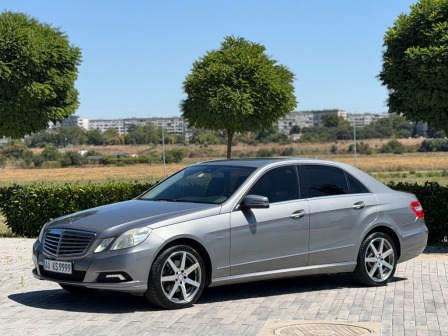 Mercedes-Benz E
