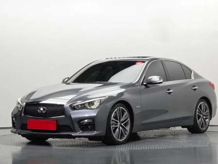 Infiniti Q50 3.5 Hybrid