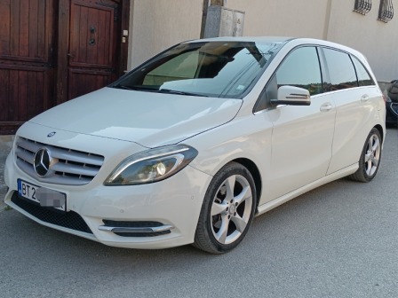Mercedes-Benz B