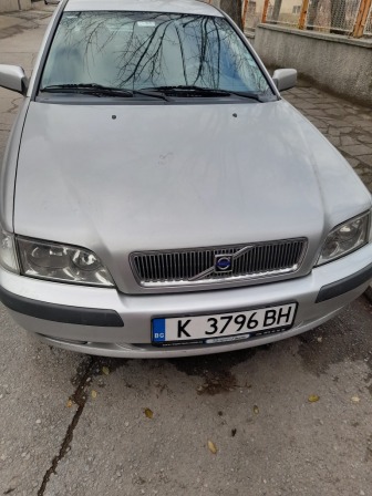 Volvo S40