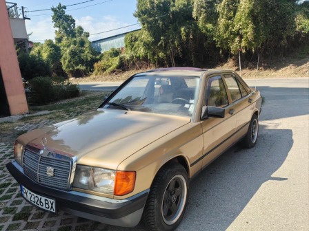 Mercedes-Benz 190