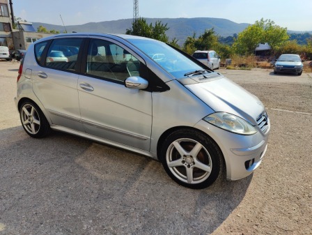 Mercedes-Benz A