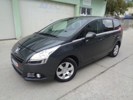 Peugeot 5008 2.0D-6+1