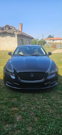 Jaguar XJ XJ 3.0 L