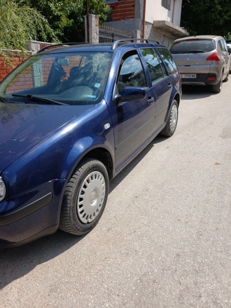 VW Golf