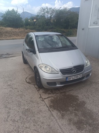 Mercedes-Benz A
